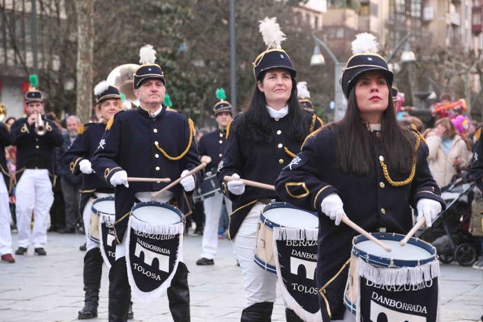 Berazubiko danborrak atera d 10 1645904149742