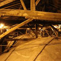 Andre Mari eliza eta bere gangak