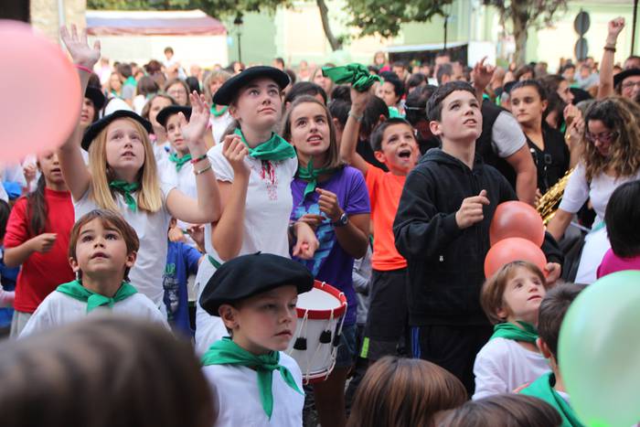 Irurako jaiak 2015 txupinazoa 37 1443204642153