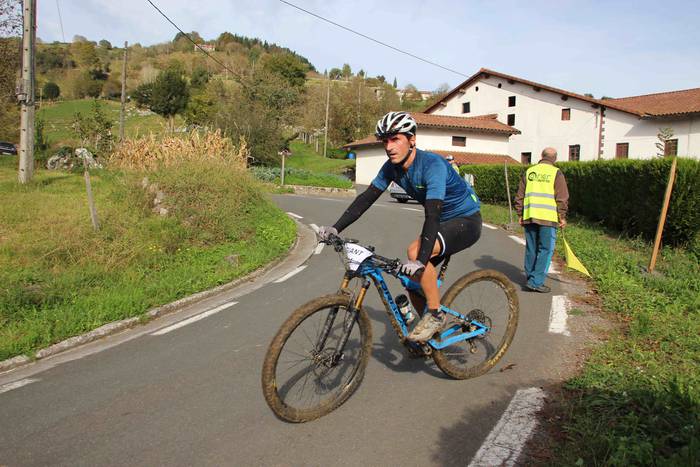 olarrain auzoa abraham olano 32 1572182917965