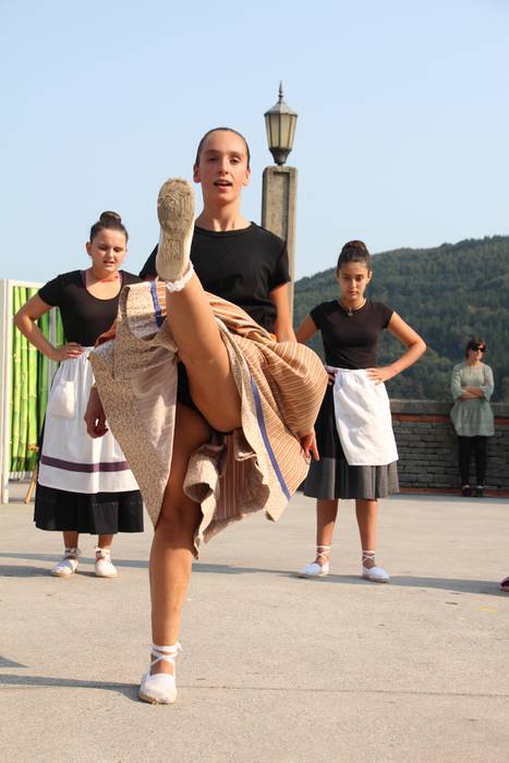 ALKIZAKO JAIAK 2017. DANTZA  3 1504889294557