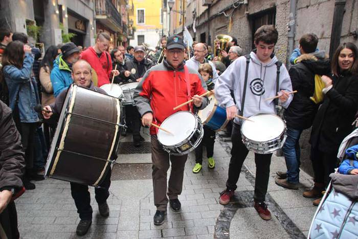 Bonberenea Okupazio Eguna 20 4 1514038892439