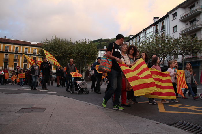 Elkartasuna  gainezka 5 1507053518454