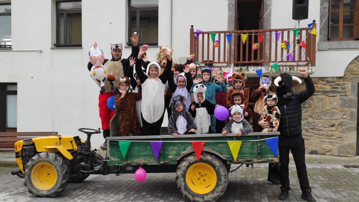 Lehenengoz inauteriak Baliarrainen