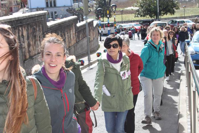 Herria osoan entzun dira ema 21 1520515622625