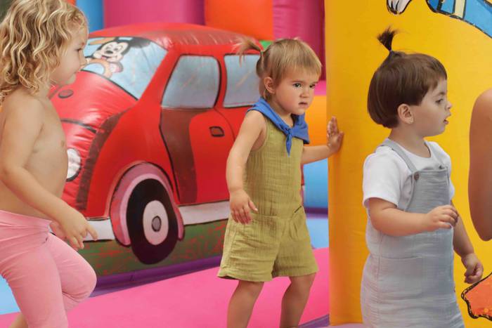 Saltoka eta jolasean pasatu  38 1660043083281