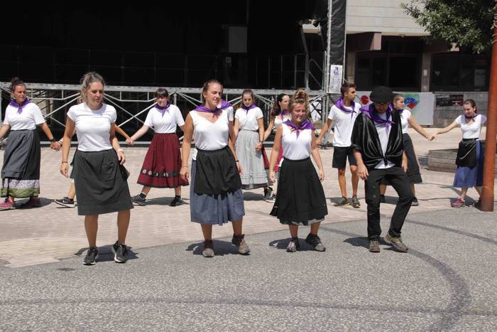 Zizurkilgo Andra Mariak. Oil 31 1660313808496