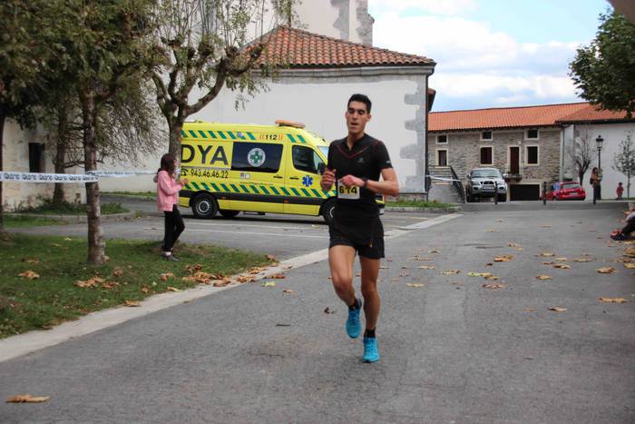 Iñaki Olano eta   irabazle E 58 1571509139218