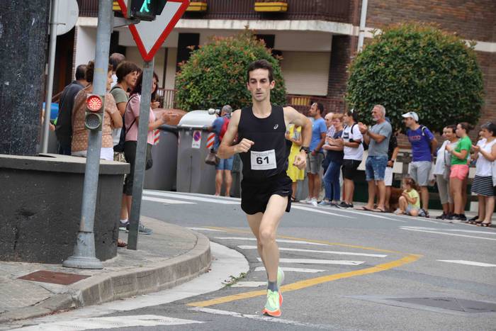 Herri Krosa Santioak Zunbelt 16 1658750699571