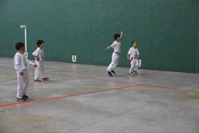 Hasi da V. Ataria Pilota Txa 12 1556962317832