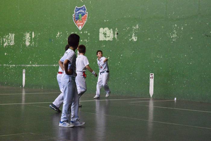 Ez du geldialdirik 8 1494339545015