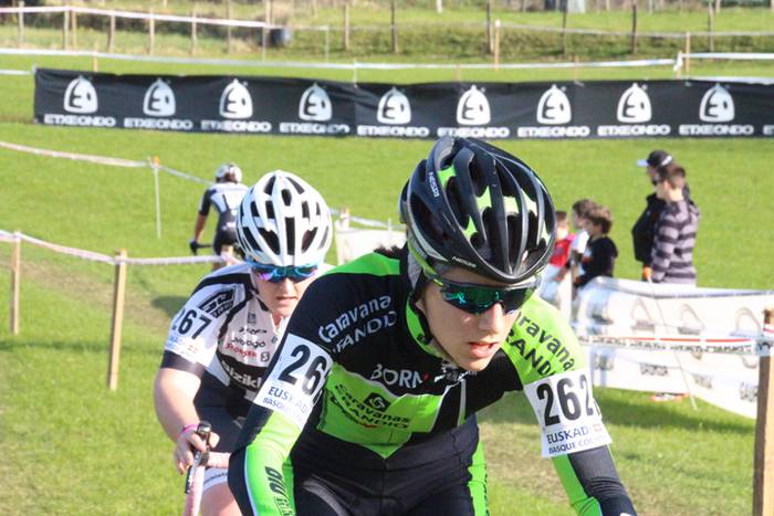 ASTEASUKO ZIKLO KROSA 2016 16 1481214951379