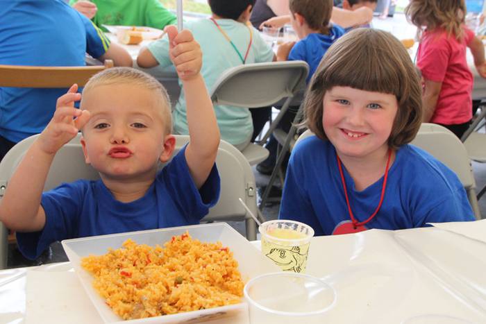 Ikaztegietako Eskola Txikiak Festa 95 1465744490622