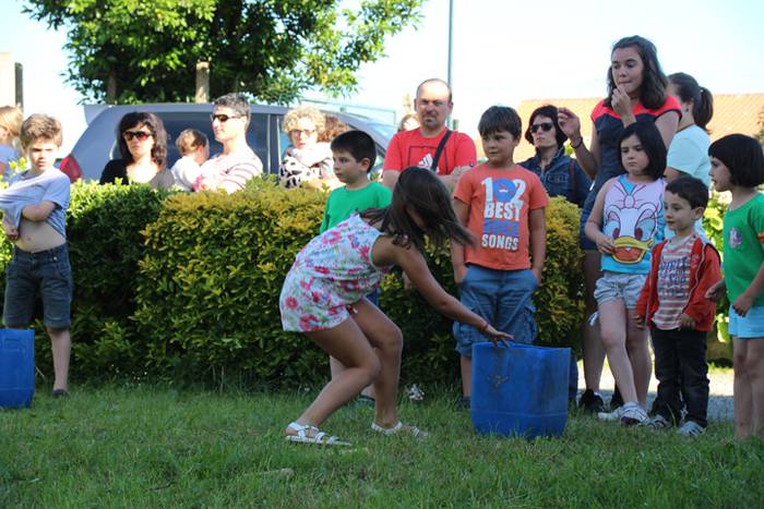 Azken egunean festarik ezin falta 8 1467567967017