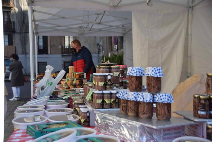 Gabonen atariko azoka, berez 18 1639838645247