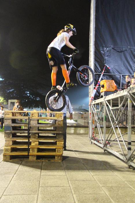 Biketrial erakustaldia Zizurkilgo kirol astean 10 1481965538049