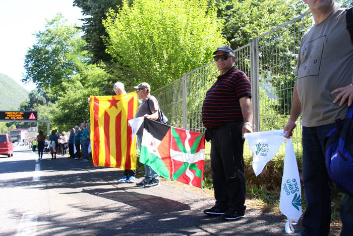 "Gu bezala, beste 100.000 za 63 1528637186390