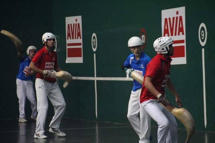 ZESTA PUNTA ELOLAREN OROIMEN 73 1512735674754