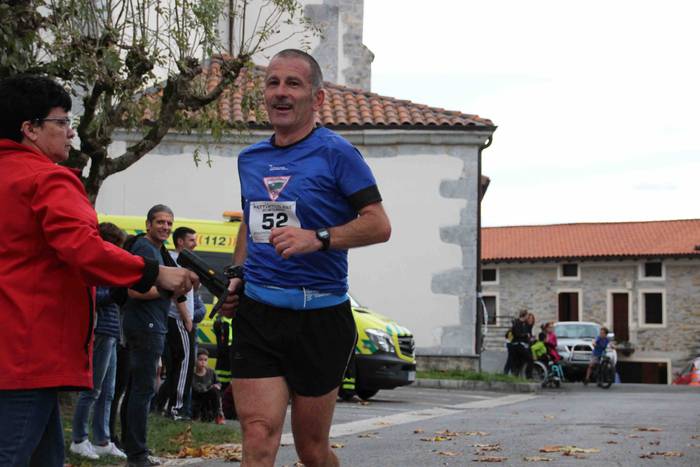 Iñaki Olano eta   irabazle E 130 1571509859981