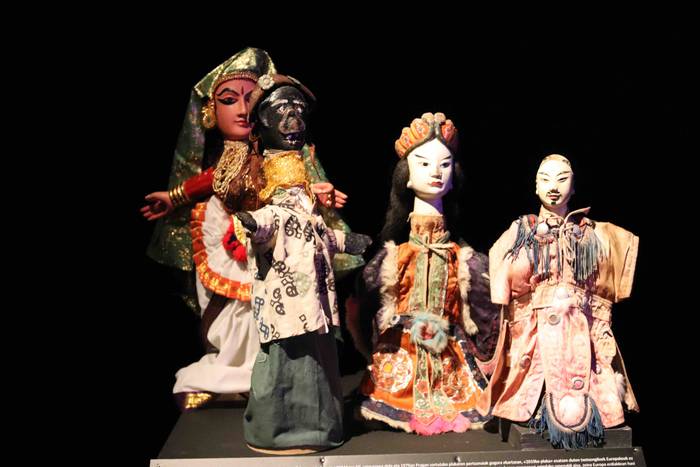 UNIMAren historiari buruzko  3 1612092700073