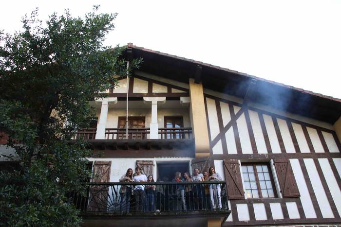 Tolosa CF-ko neskek bota dut 4 1572024404526