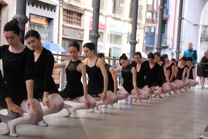 Zerkausiko barandan ballet i 35 1491139507987