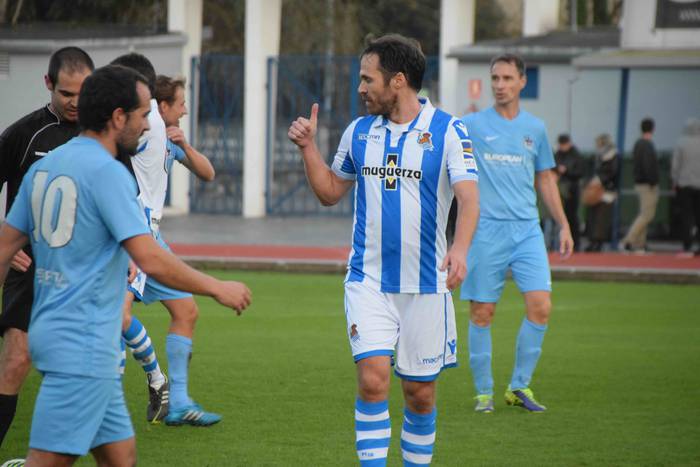 Mikel Alonso agur omenaldia tolosa berazubi 87 1544294559519