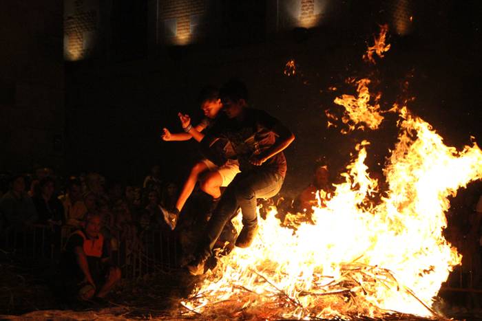 Salto bat, desio bat 55 1498259290305