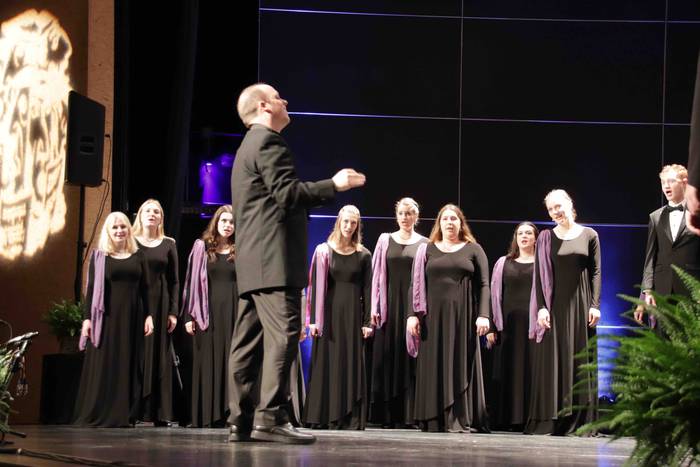 53 abesbatza lehiaketa sari  83 1667322449225