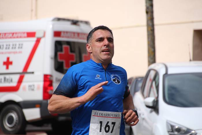 Aitziber Ibarbia eta Julen L 53 1525009167930