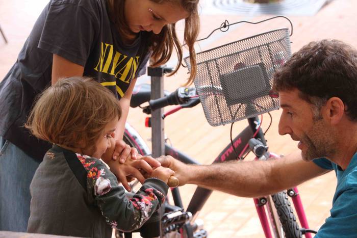 BIgarren eskuko azoka, mugik 11 1664013936964