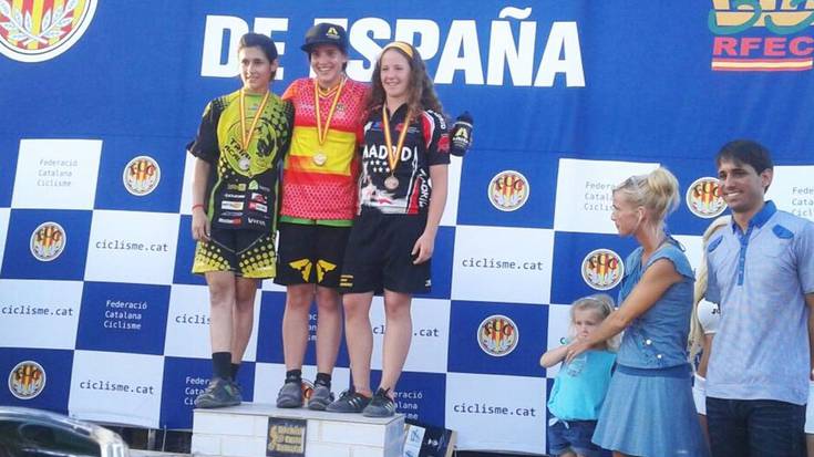 Falta zitzaion txapela jantzi du Irene Caminosek