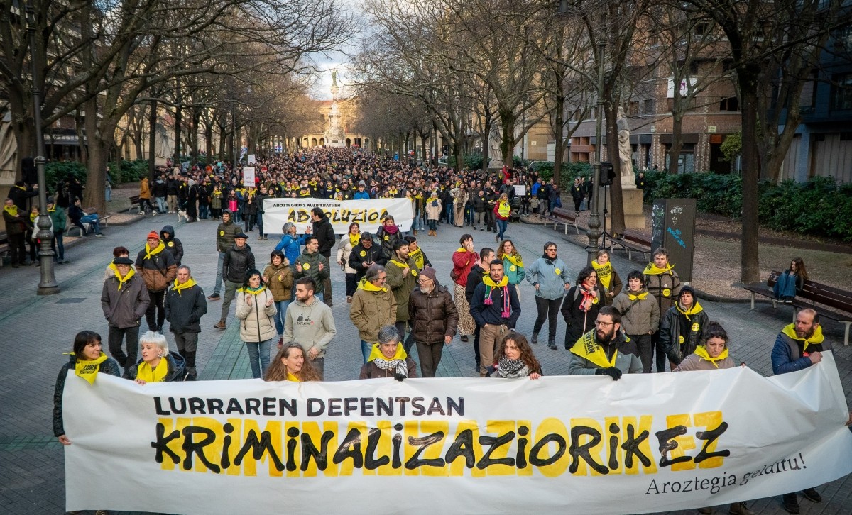 Idealizazioak