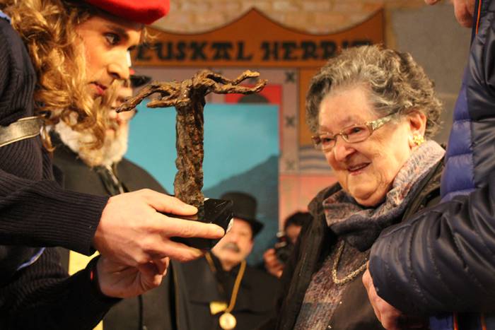 Inoizko 'yankee'ena 40 1487871967249