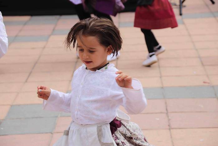 Euskal dantzek harrobia dute 83 1567950088927