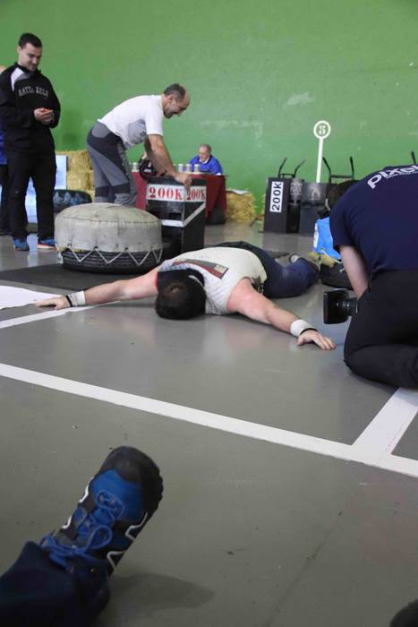 200 kiloko harri errektangul 65 1577023313722