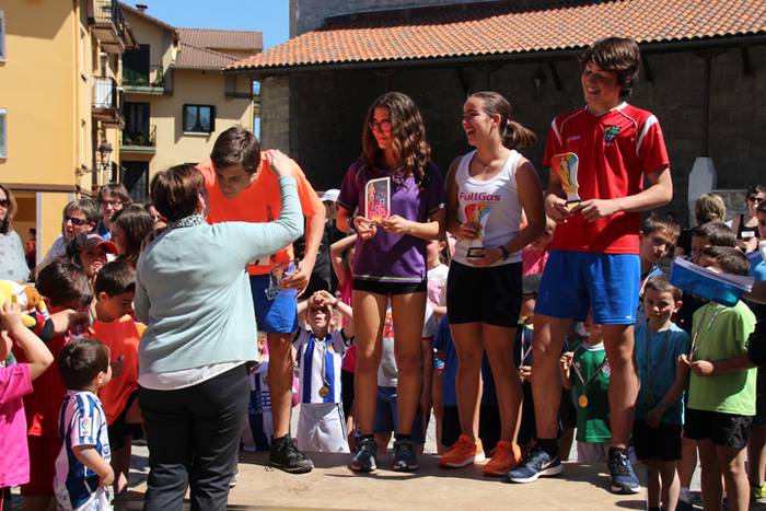 Haur, gazte eta heldu krosea 189 1491742867834