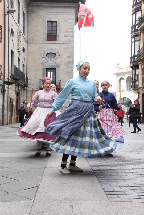 Sueltoan dabiltza 36 1521909954625