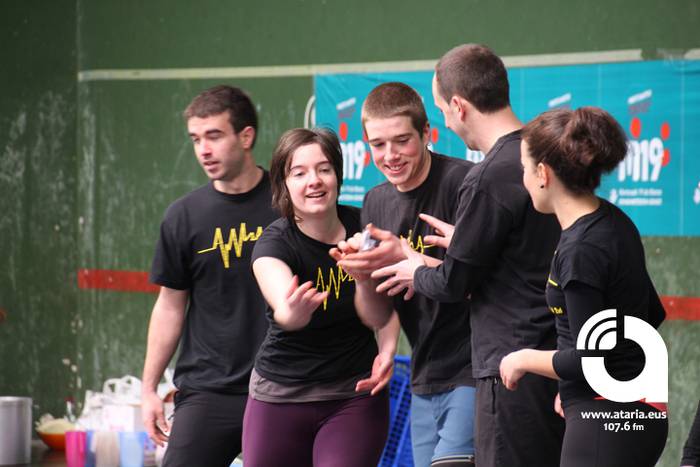 GURE ESKU DAGO FESTA AIZTOND 7 1488632995836