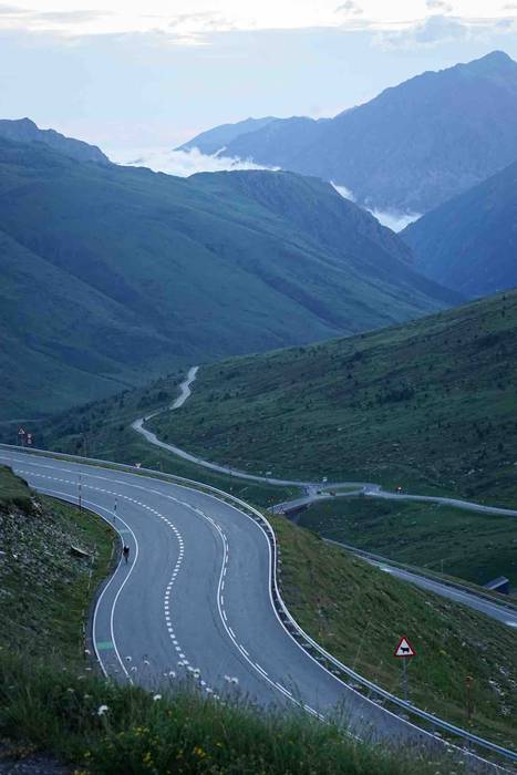 «Bost ordu-edo egin nituen,  1 1658395226652