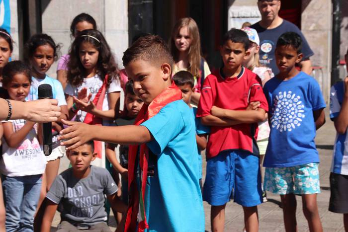 Saharako haurrei harrera egi 50 1530544604505