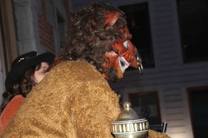 Hartzaren beldur, baina inau 16 1550950098772