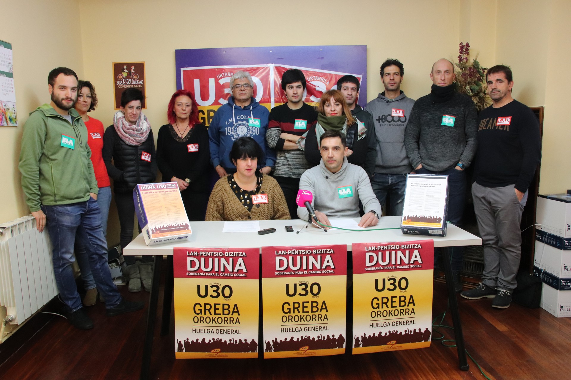 Eskualdean 102 enpresa batzorde atxiki dira grebara, oraingoz