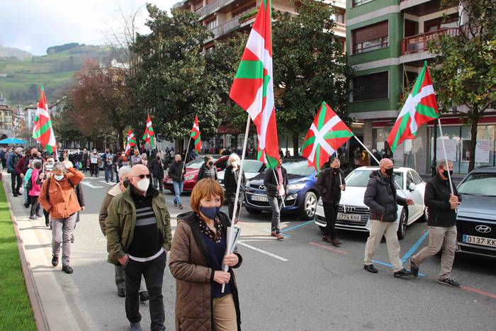 "Bada garaia tortura, gerra  7 1614447034361