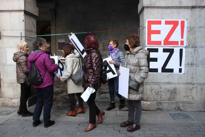 Martxoak 8 bezpera, oneka, p 4 1646657270438