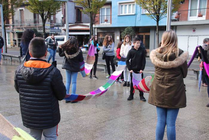 'Gora emakume anitzak eta go 10 1542976368411