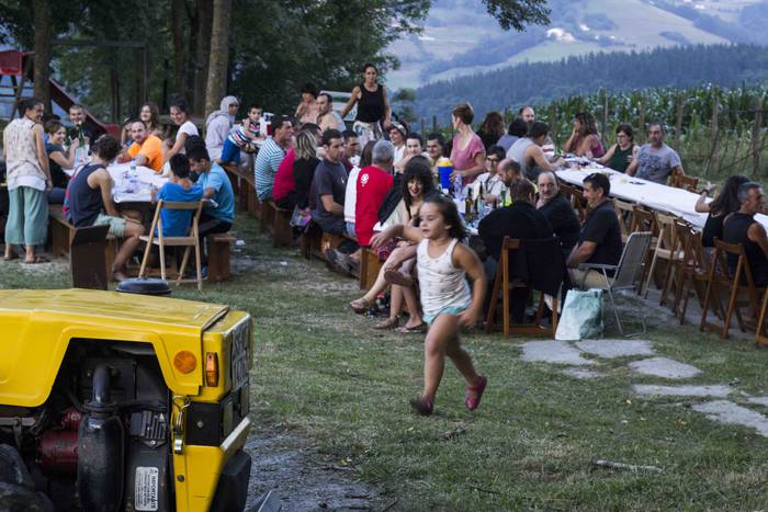 Udako festa antolatu dute Za 8 1564066255476