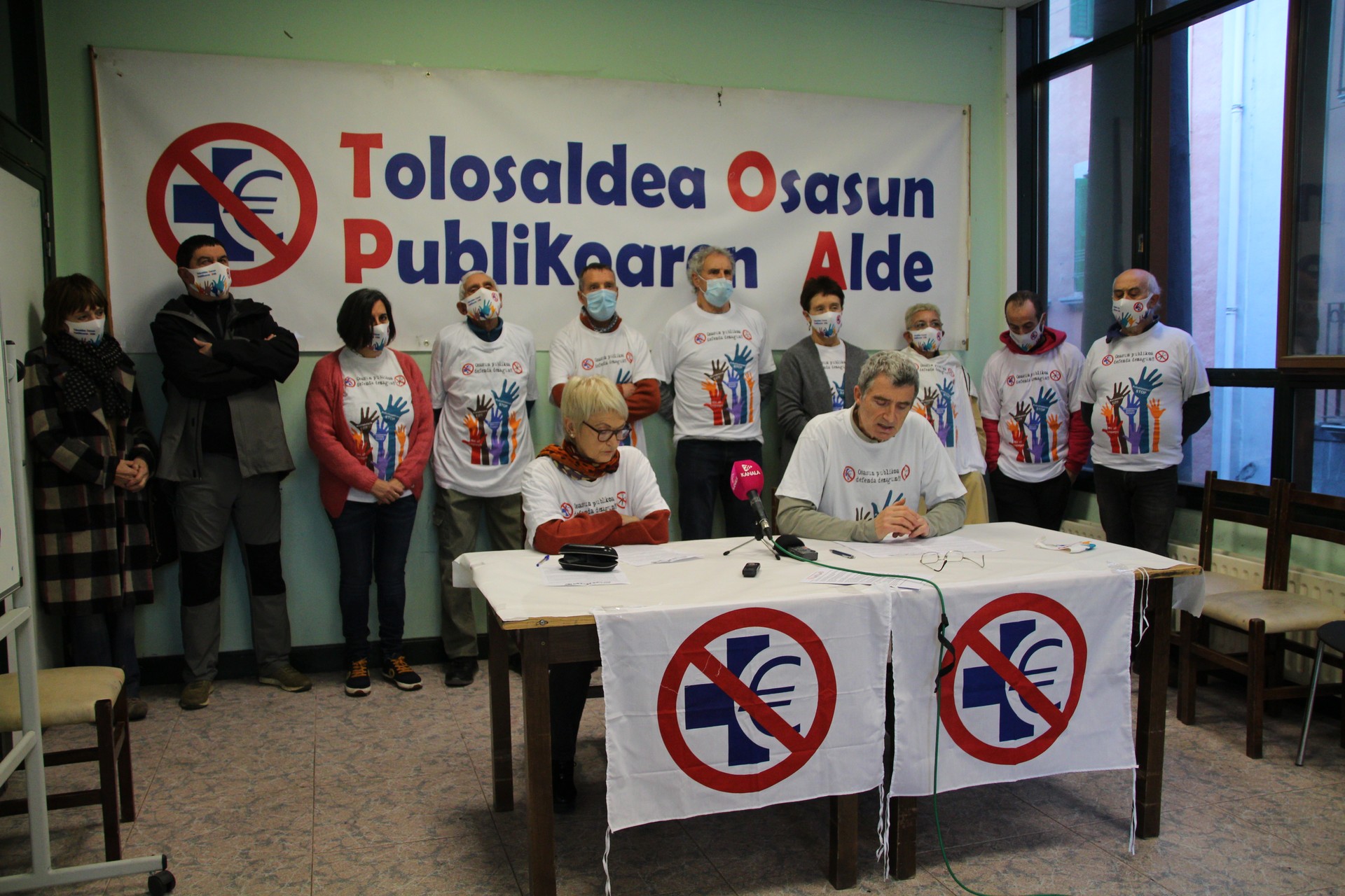 Espezialitate guztiak izango dituen ospitale publikoa exijitu du TOPAk