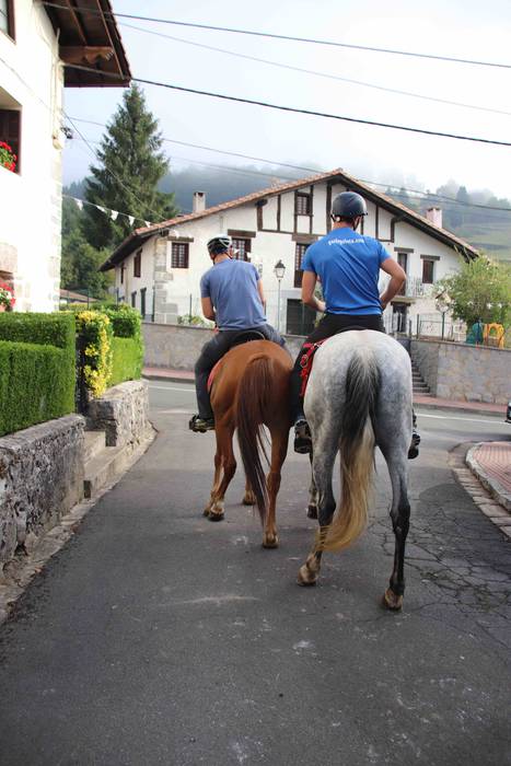 Mendi bizikleta lasterketare 32 1660377608126