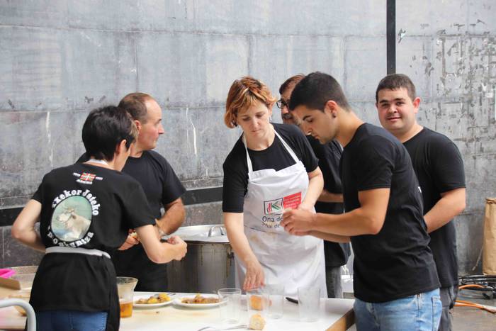 Frontoia bete da txekorra ja 69 1565532440672